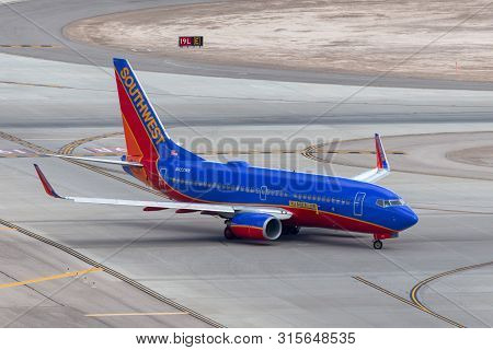 Las Vegas, Nevada, Usa - May 6, 2013: Southwest Airlines Boeing 737 Aircraft On The Tarmac At Mccarr