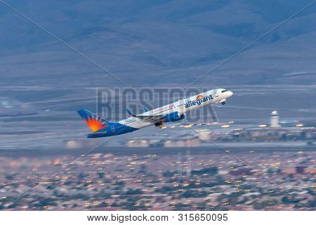 Las Vegas, Nevada, Usa - May 8, 2013: Allegiant Air Boeing 757 Airliner Taking Off From Mccarran Int