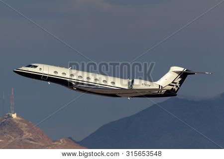 Las Vegas, Nevada, Usa - May 9, 2013: Gulfstream G650 Long Range Luxury Business Jet Owned By Steve 