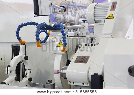 Metal Processing Machine. Cnc Metalworking Milling Machine.