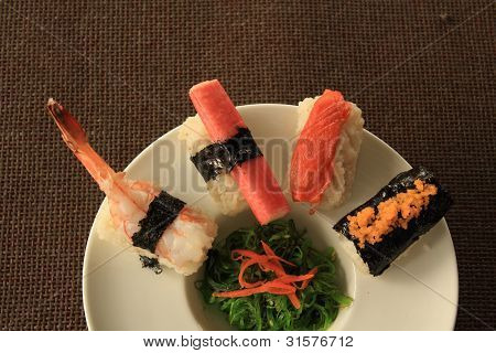 Maki sushi.
