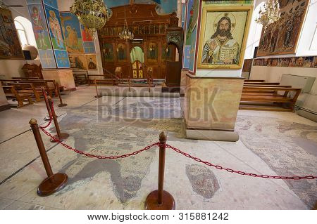 Madaba, Jordan - August 18, 2012: Interior Of Greek Orthodox Basilica Of St George With The Mosaic M