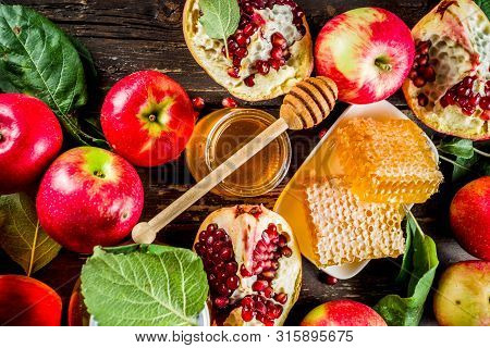 Rosh Hashanah Celebration Background