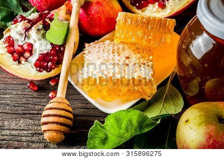 Rosh Hashanah Celebration Background