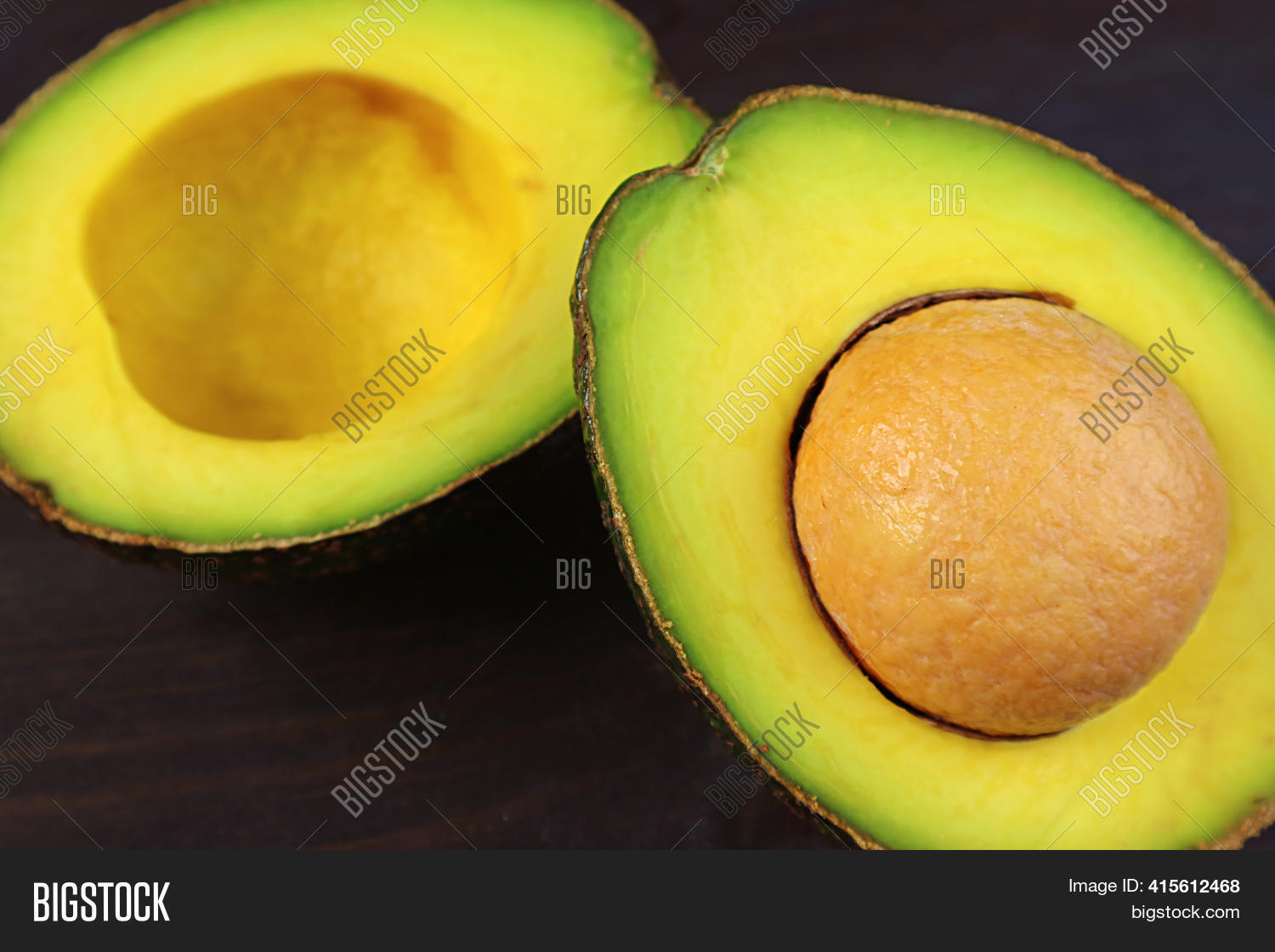 Closeup Ripe Avocado Image & Photo (Free Trial) | Bigstock