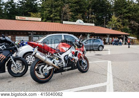 Mummelsee, Germany - Sep 22, 2018: Side View Of New Sport Yamaha Deltabox Ii Dyno Jet Parked On Dedi