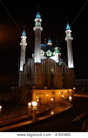Una Moschea Kul Sharif è In Kazan Guido