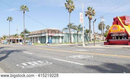 Oceanside, California Usa - 20 Feb 2020: Wienerschnitzel Hot Dog Fast Food, Pacific Coast Highway, H