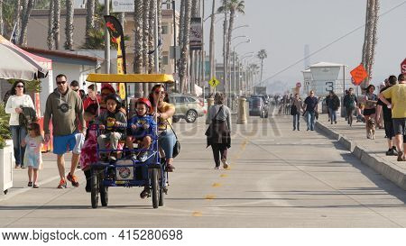 Oceanside, California Usa - 8 Feb 2020: People Walking On Waterfront Promenade, Beachfront Boardwalk