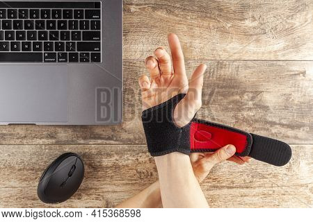 Chronic Trauma To The Wrist Joint  In People Using Computer Mouse May Lead To Disorders That Cause I