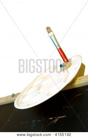 Paint Brush Palette cavalletto isolata On White