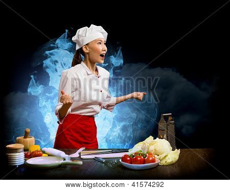 Asijské ženy zuřivé cook, koláž