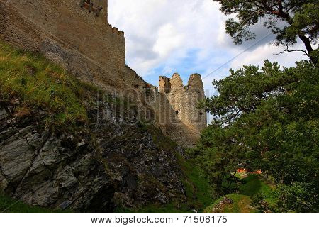 Rabi Castle