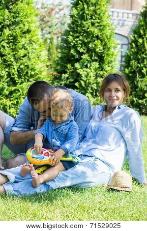 Happy Family