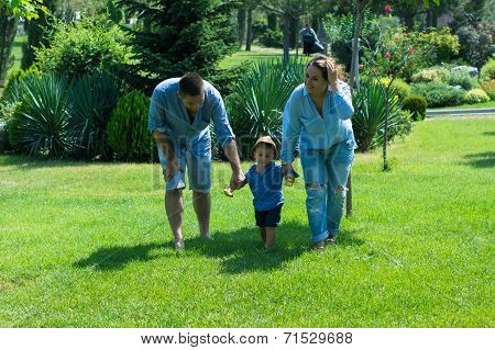 Happy Family