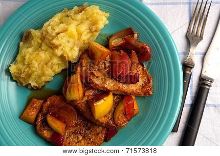 Porkchop With Onion, Apples And Mash