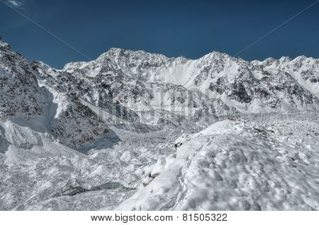 Himalayas Near Kanchenjunga