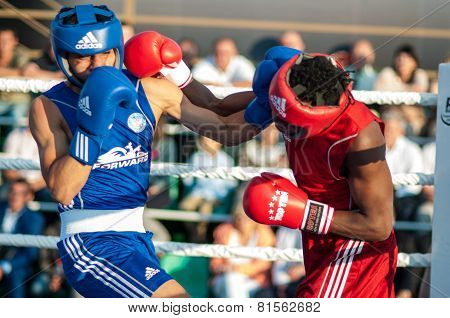 A Boxing Match Between Alayn Limonta (havana, Cuba) And Mamedov Gabil (orenburg, Russia)