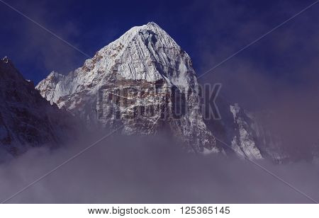 Scenic view of mountains, Kanchenjunga Region, Himalayas, Nepal.