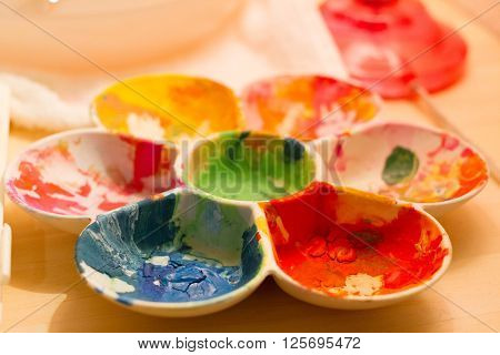 happy color paint color a table .