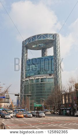 SEOUL SOUTH KOREA - MARCH 14 2016: Jongno Tower (1999) of Samsung Securities Company in Seoul Korea. 132 m 33-story skyscraper was designed by Rafael Vinoly