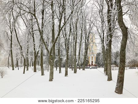 Gomel, Belarus - January 23, 2018: Peter And Paul Cathedral In The City Park In Icy Frost.