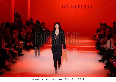 Ukrainian Fashion Week Fw18-19: Collection By Iva Nerolli