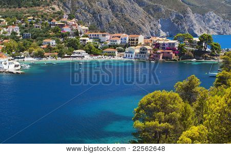 Tradiční rybářské vesnice na Kefalonia