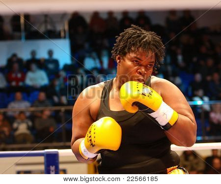 Kampen. Boxer Pamela London (Guyana)