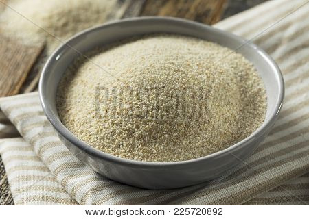 Dry Organic Ground Farina Wheat