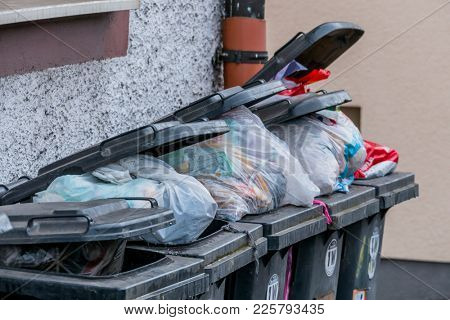 garbage container waste management