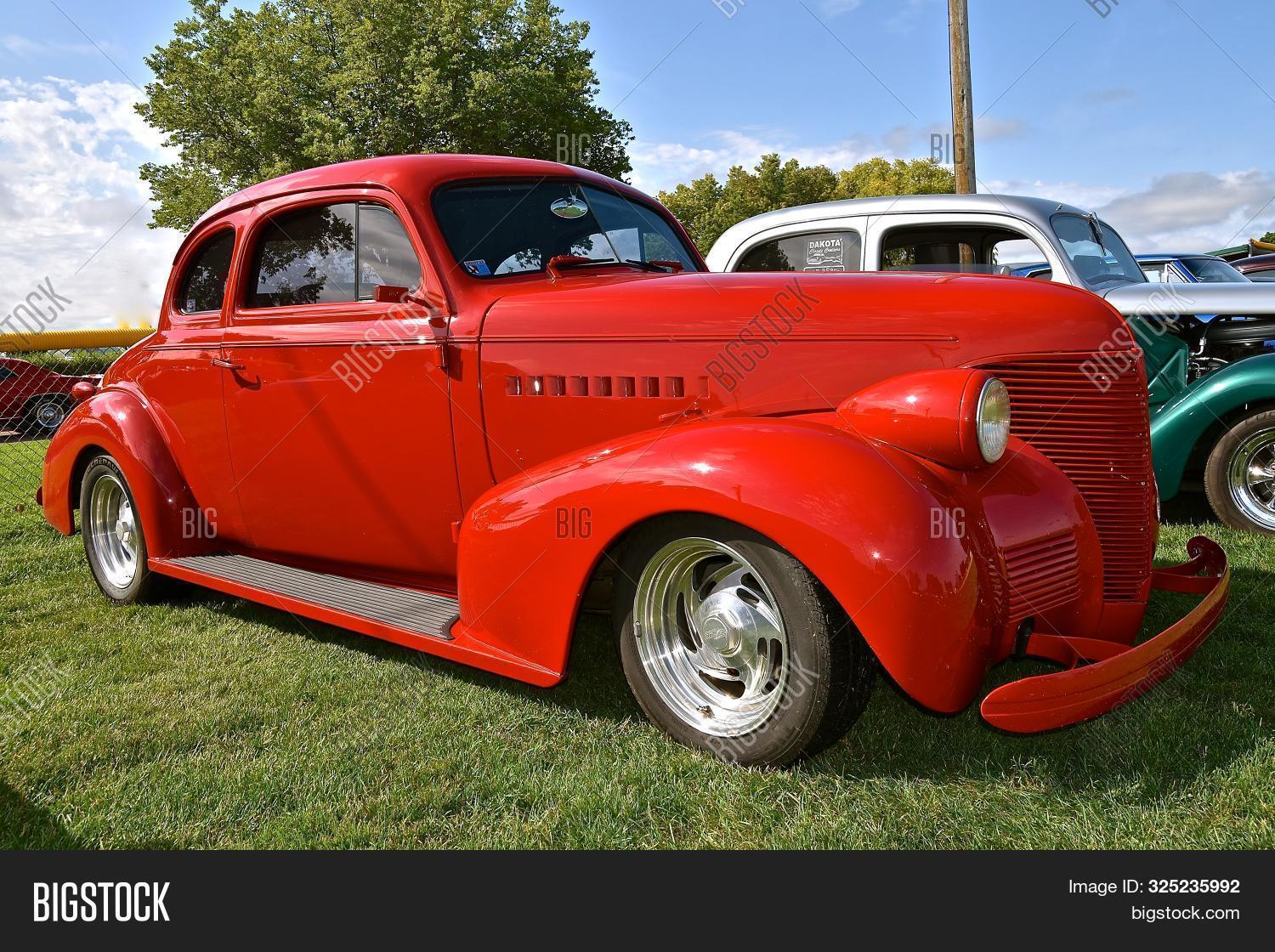 Yankton, South Dakota Image & Photo (Free Trial) Bigstock