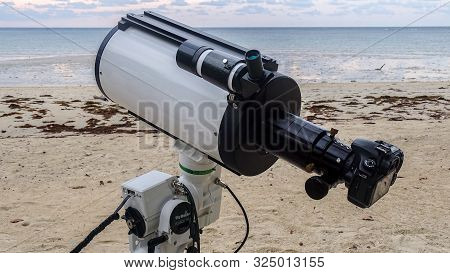 Labuan,malaysia-sept 29,2019:the Astrophotography Telescope Equipped With Guider Scope & Observation