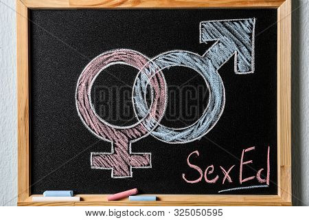 Gender Symbols And Text 