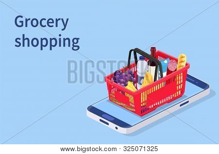 Grocery Shopping Online Isometric Concept. Can Use For Web Banner, Infographics. Vector Illustration