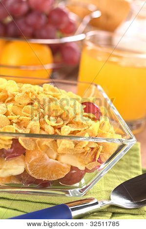 Frutas com flocos de milho
