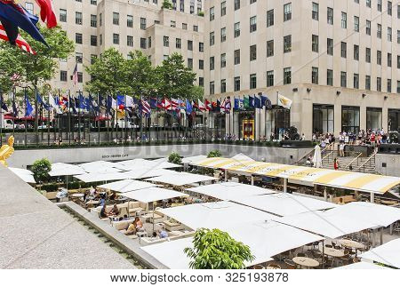 New York, Usa; June 23, 2017; Rockfeller Center Visited By Tourists During The Summer
