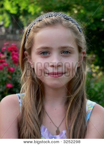 Vrij jong meisje In Sundress