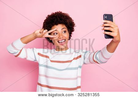 Photo Of Positive Cheerful Cute Charming Fascinating Beautiful Attractive Darkish Skinned Girlfriend