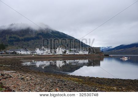 Inverary และ Fyne ล็อค