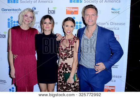LOS ANGELES - SEP 28:  Jaime King, Rachel Bilson, Kelsey Porter, Scott Porter at the 5th Annual FreezeHD Gala at the Avalon Hollywood on September 28, 2019 in Los Angeles, CA