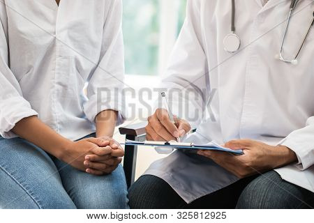 Healthcare Medical Concept, Doctor Psychiatrist Consulting Gynecological Female Illness, Use Pointin
