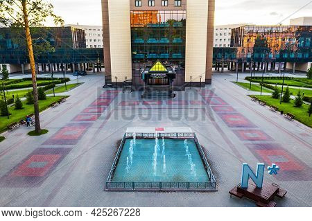 Novosibirsk Academic Town, Novosibirsk Region, Western Siberia Of Russia-june 26, 2021: A Bird's-eye