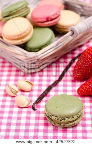 อย่างไร Macaron ฝรั่งเศสสีเขียว