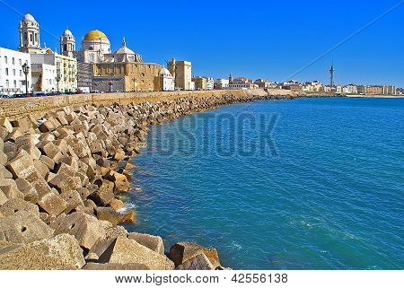 Paisaje puerto de cadiz
