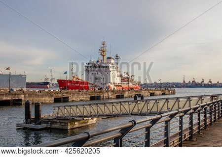 N Vancouver, Bc, Canada - 03-12-2021: The Canadian Navy Icebreaker The Sir Wilfrid Laurier Is Moored