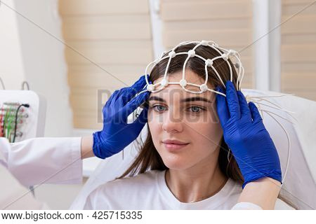 Patient Brain Testing Using Encephalography At Medical Center