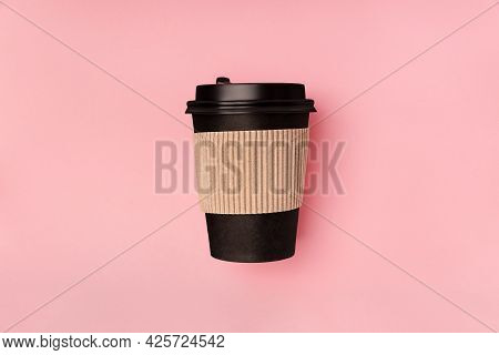 Disposable Paper Black Cup With Plastic Lid And Cuff For Takeaway Drink Coffee, Which Is Then Recycl