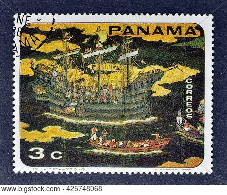 Panama - Circa 1968 : Cancelled Postage Stamp Printed By Panama, That Shows Old Sailing Ship, Circa 