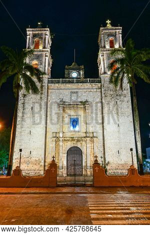 Cathedral Of San Gervasio, A Historic Church In Valladolid In The Yucatan Peninsula Of Mexico. Built